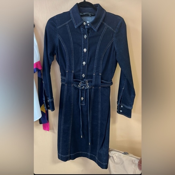 White House Black Market WHBM Jean/Denim Dress. LIKE NEW 2P. - Picture 2 of 10